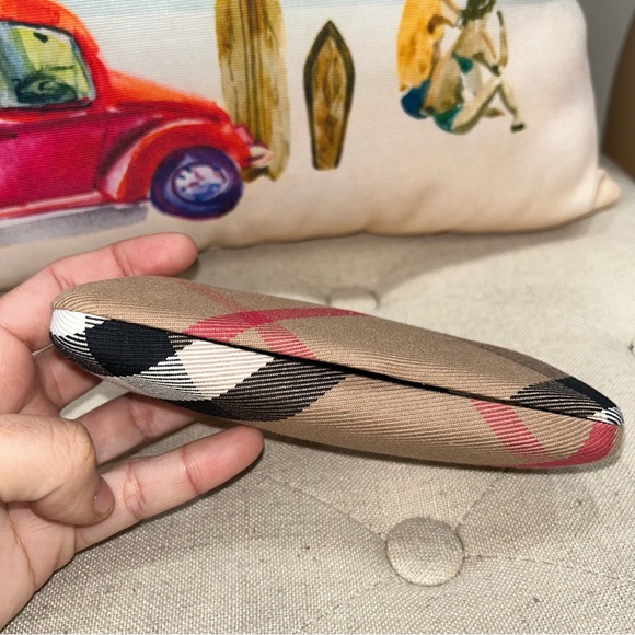 Burberry Classic Nova Check Plaid Hinged Sunglasses Case  Gold Foil Logo - Picture 7 of 9